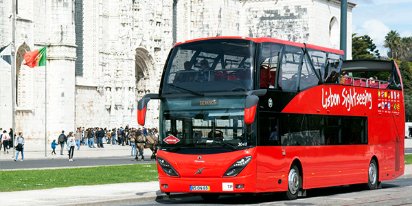 When you are short in time, don't want to walk much and want to see the most of Lisbon, taking a Hop On Hop Off bus is a great option.